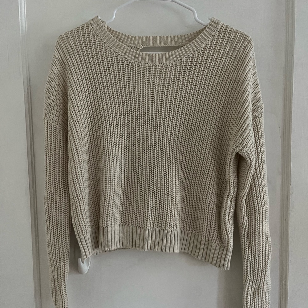 Aeropostale Women's Cream Sweater Open Back